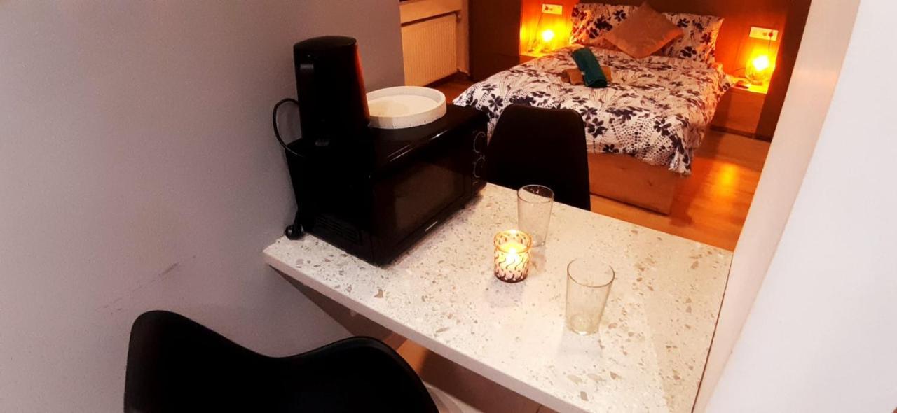 Best Ambiance Apartment And Vew In Center Bukarest Kültér fotó