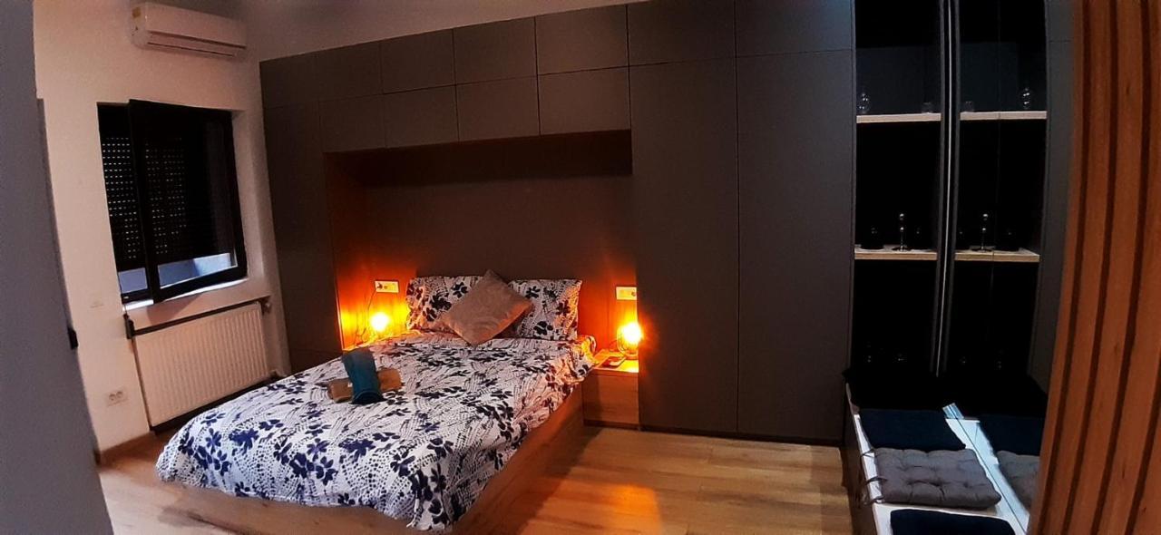 Best Ambiance Apartment And Vew In Center Bukarest Kültér fotó